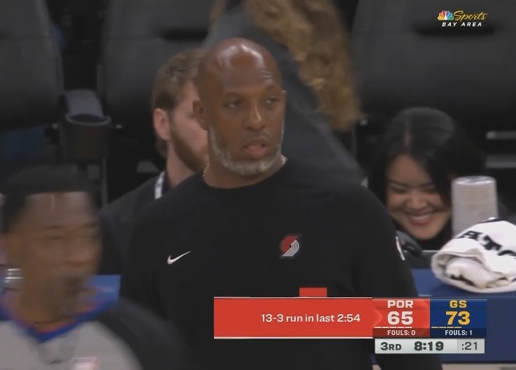 經典的勇士領先被追分！開拓者轟出13-3將分差縮小到8分